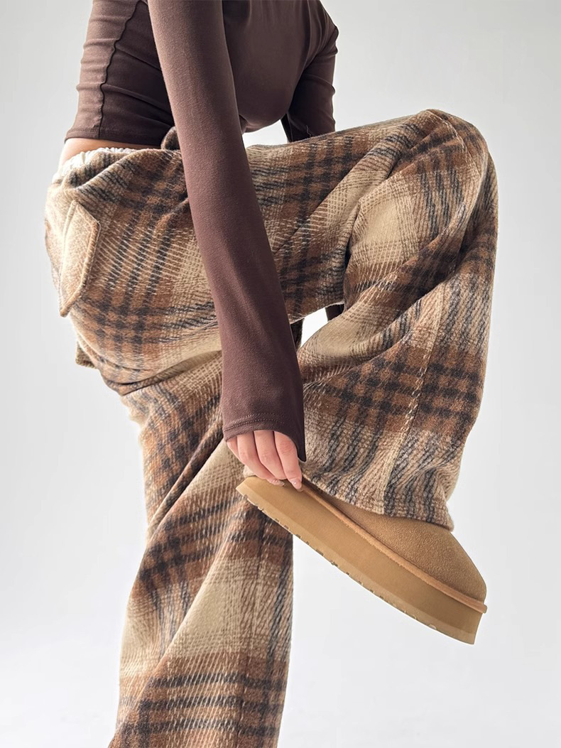 大人かわいい服 あったかチェック柄イージーパンツ