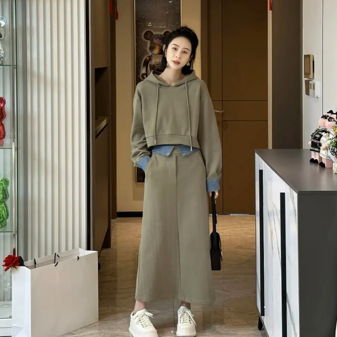 大人かわいい服 2025新作 パーカー スカート セットアップ スウェット 上品 きれいめ