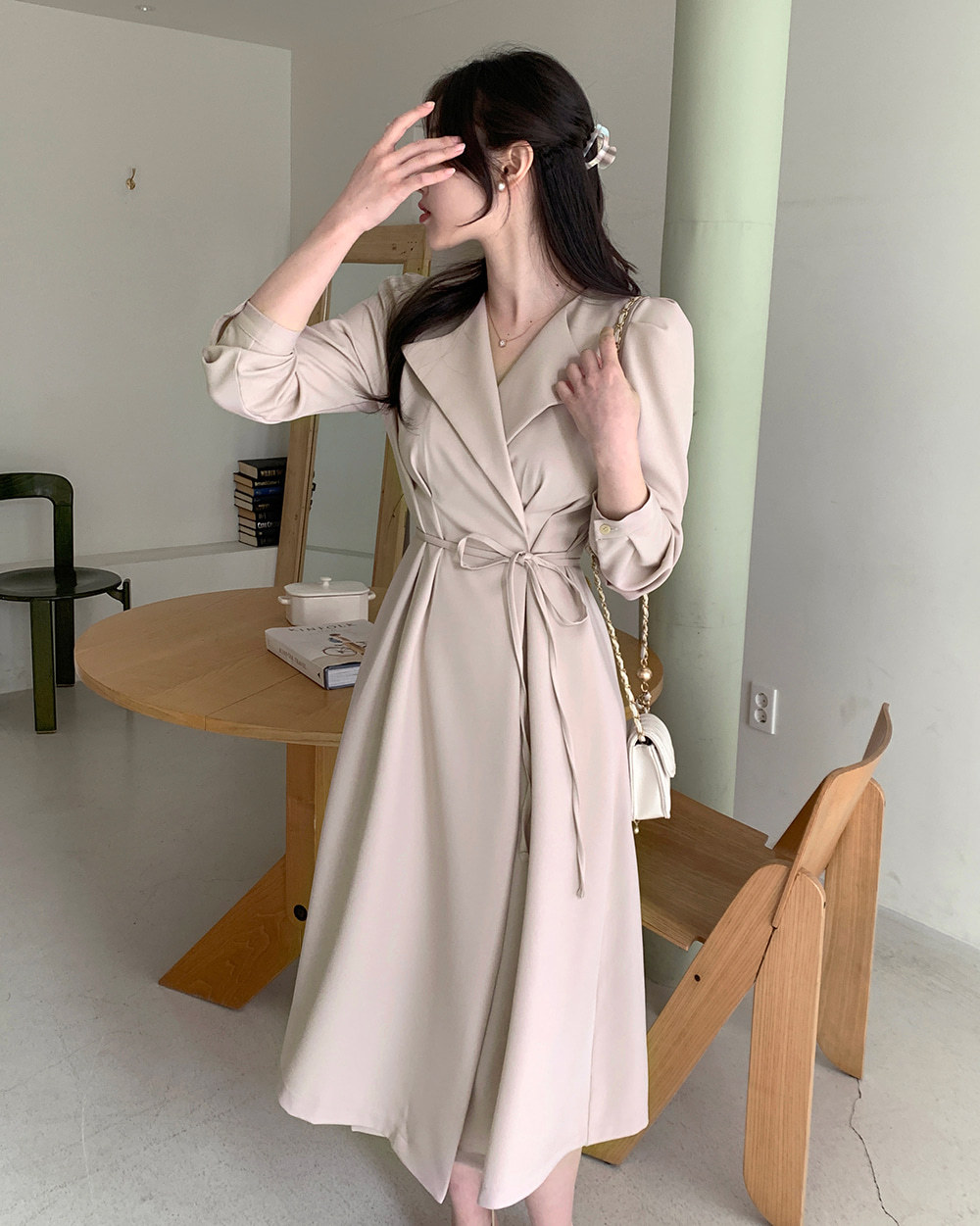 大人かわいい服 テーラード襟ウエストリボンワンピース