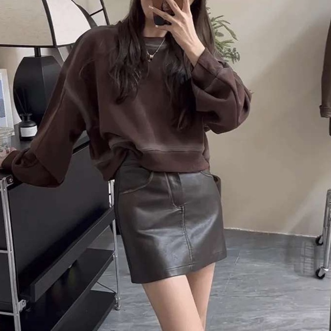 https://fulmo-img-server.com/girlishia/1730608025686_14kw4u2k_cropped.jpg