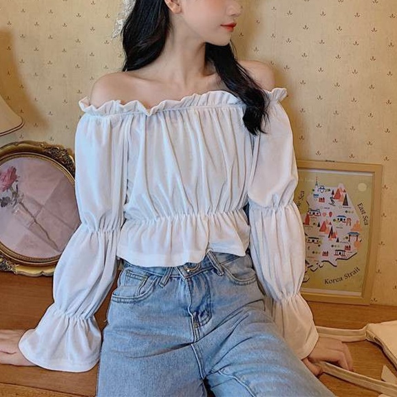 大人かわいい服 フリルオフショルダーブラウス