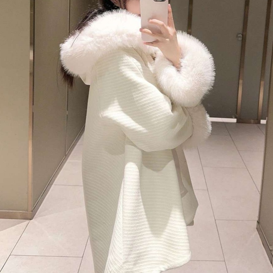 https://fulmo-img-server.com/girlishia/1730679896526_zfbrqq2c_cropped.jpg