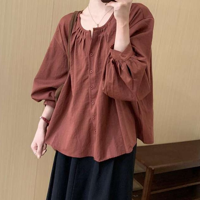 大人かわいい服 ゆるふわギャザーブラウス