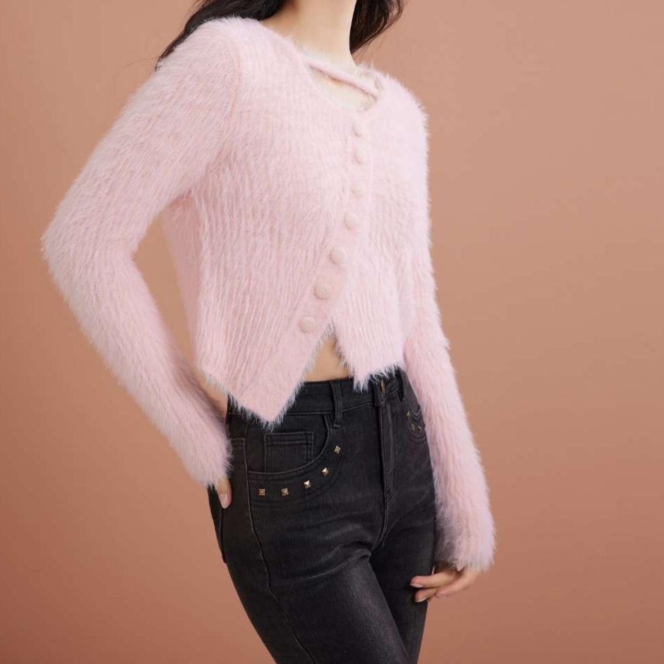 https://fulmo-img-server.com/girlishia/1732368686194_fee8j39r_cropped.jpg