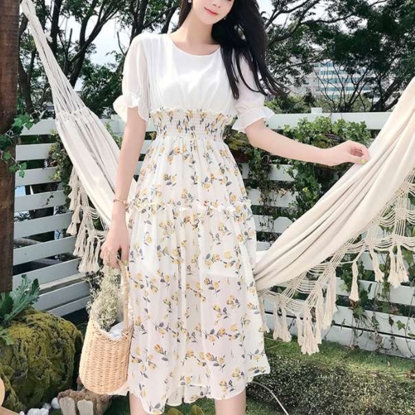 大人かわいい服 シャーリング花柄シフォンミモレワンピース