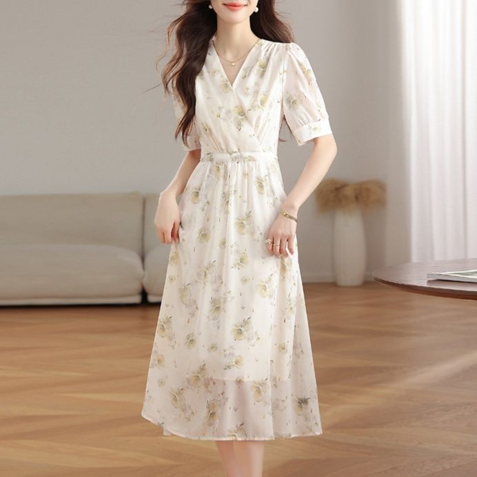 大人かわいい服 花柄ウエストマークロングワンピース