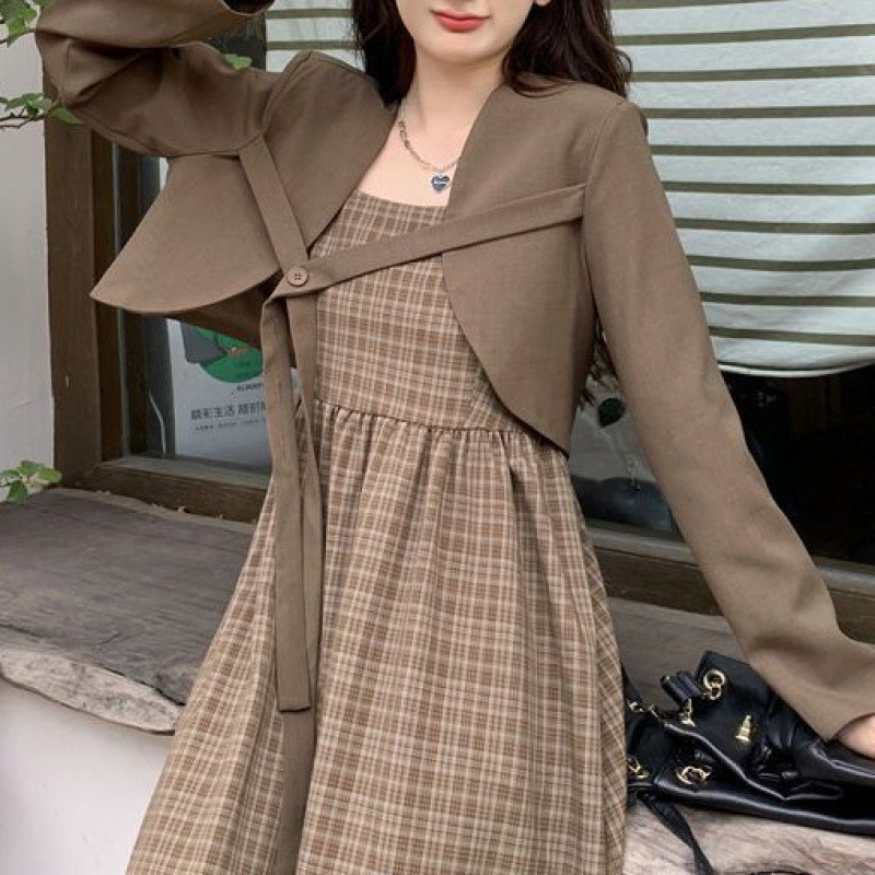 大人かわいい服 ふんわり揺れる チェック柄ティアードワンピース