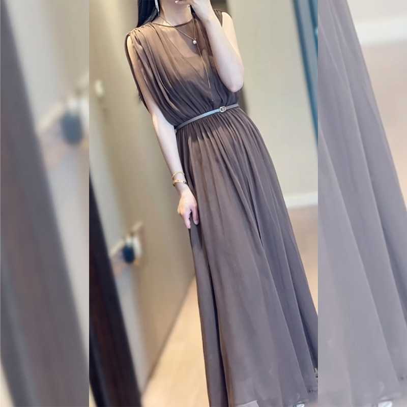 春の装いが待ち遠しい！大人可愛い服おすすめ5選