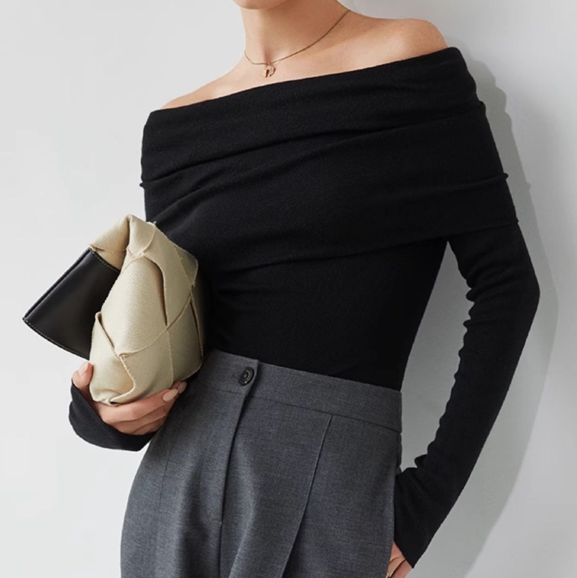 大人かわいい服 オフショルダーリブニットプルオーバー