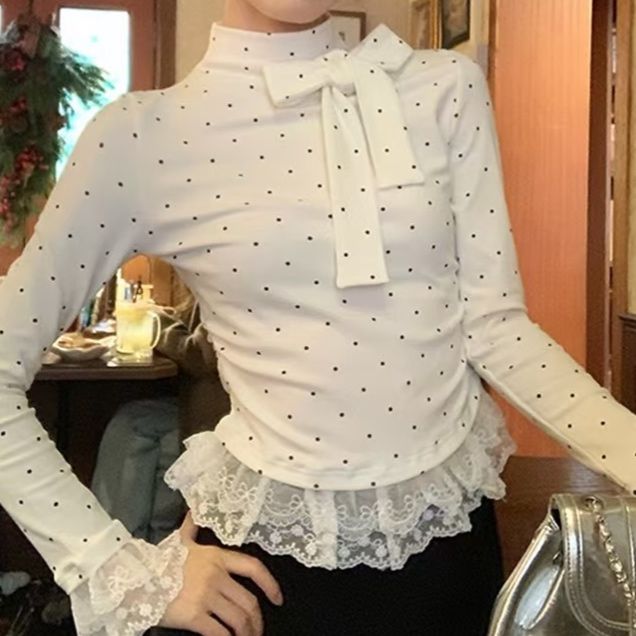 大人かわいい服 ドット柄ハイネックレース切替ブラウス