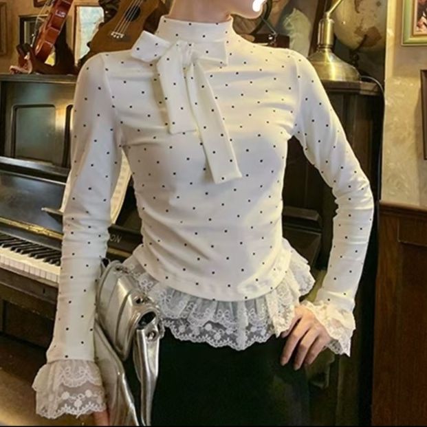 大人かわいい服 ドット柄ハイネックレース切替ブラウス