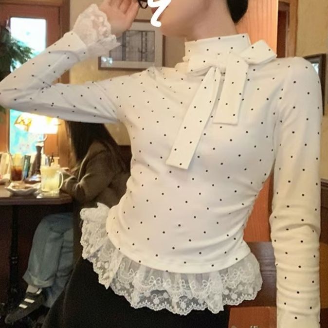 大人かわいい服 ドット柄ハイネックレース切替ブラウス