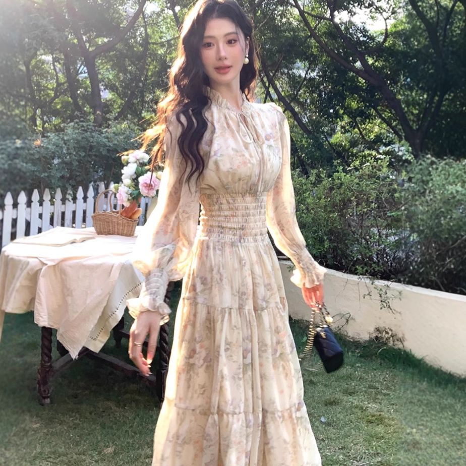 大人かわいい服 花柄シャーリングウエストロング丈ワンピース