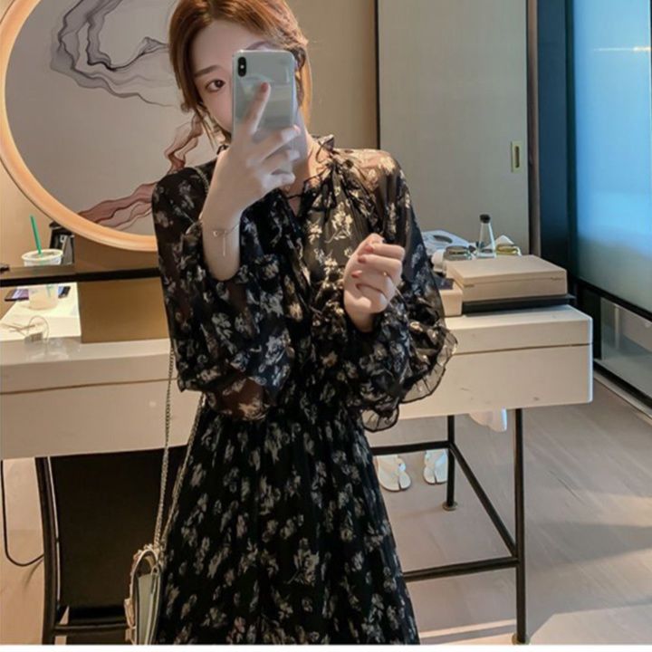 大人かわいい服 小花柄シフォンティアード長袖ロング丈ワンピース