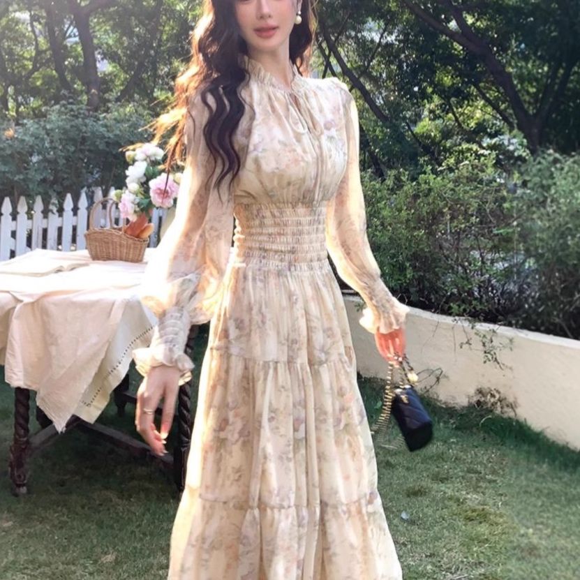 大人かわいい服 花柄シャーリングウエストロング丈ワンピース