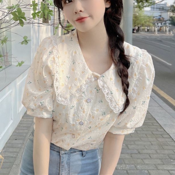 大人かわいい服 花刺繍レース襟パフスリーブブラウス