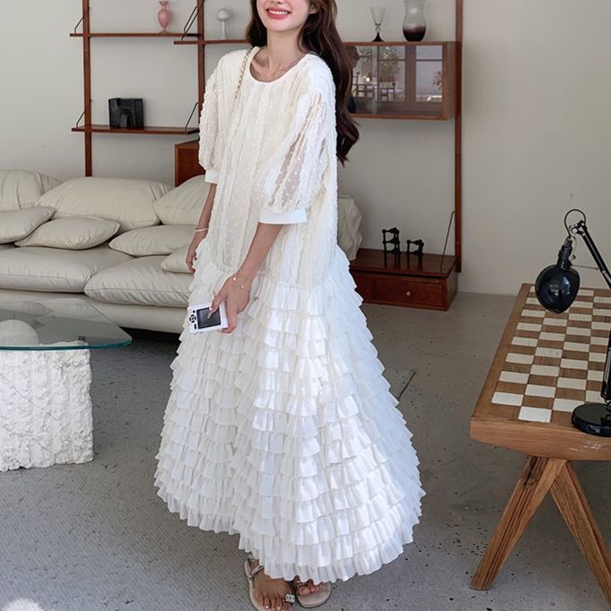 大人かわいい服 フリル袖レースロングワンピース