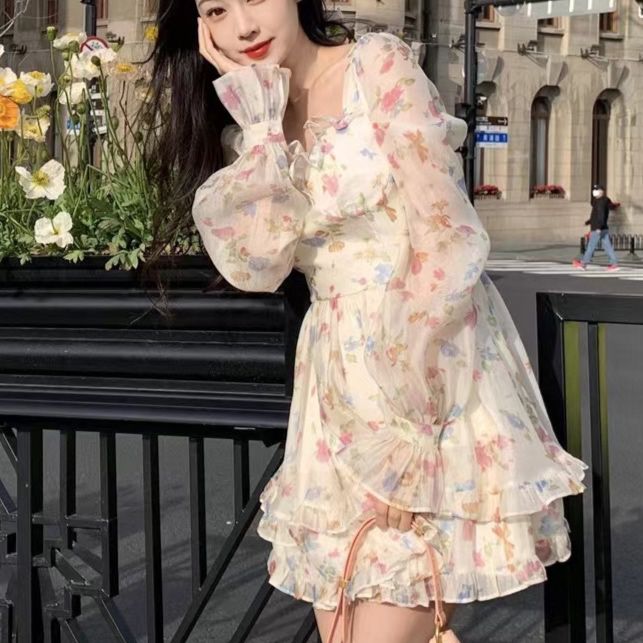 大人かわいい服 花柄シフォンティアードフリルワンピース