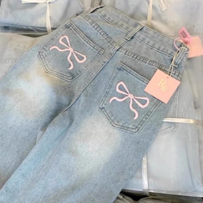 大人かわいい服 バックリボン刺繍ワイドデニムパンツ