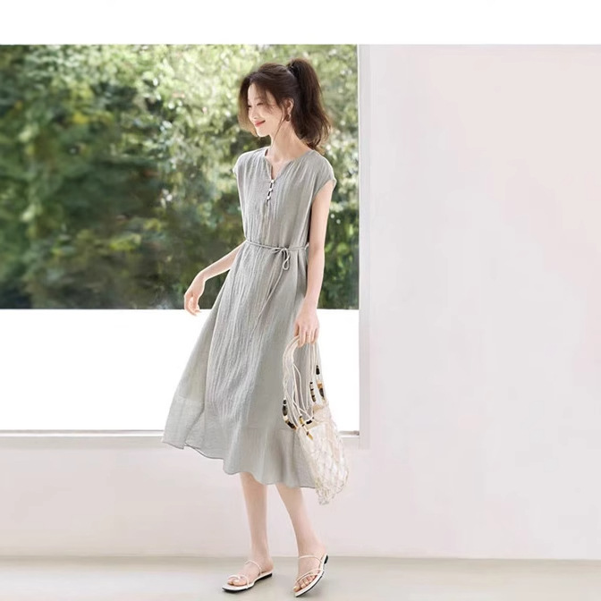 大人かわいい服 優美な風合い 麻調リラックスワンピース
