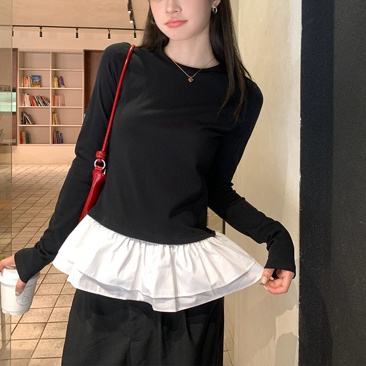 大人かわいい服 裾フリル切替長袖カットソー