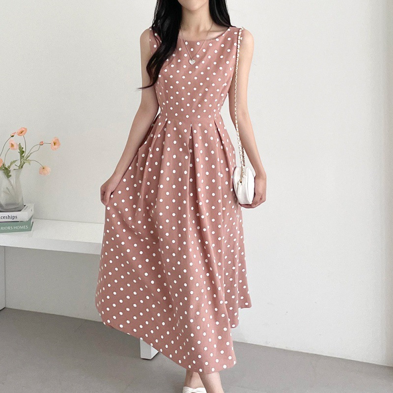 大人かわいい服 ドット柄ノースリーブフレアワンピース