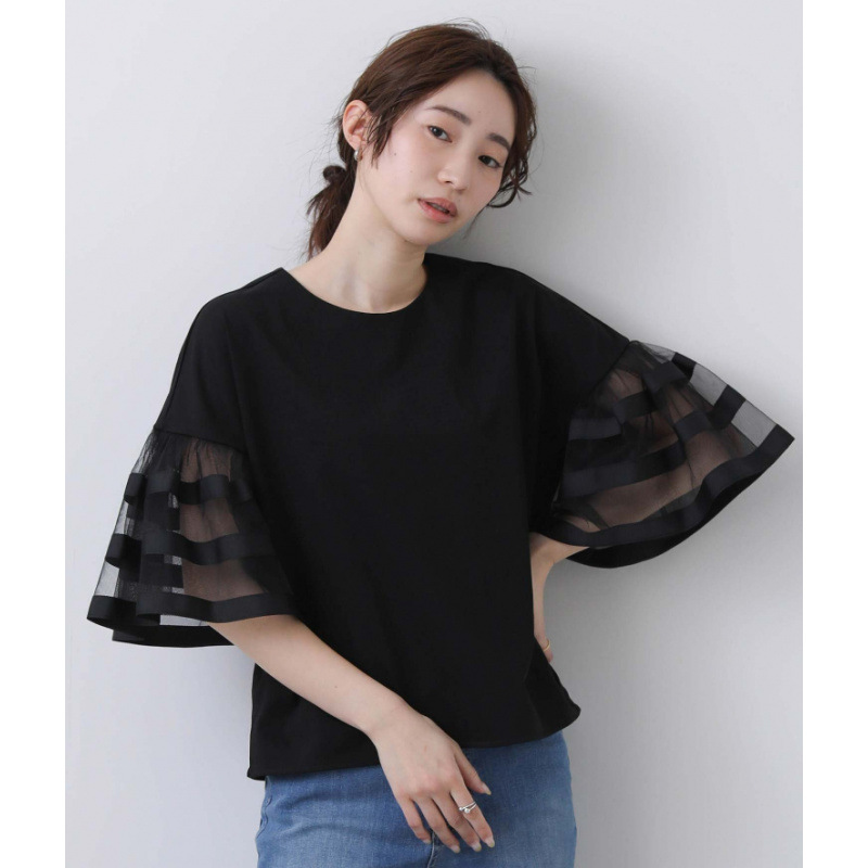 大人かわいい服 シアーチュール切替フレアスリーブブラウス