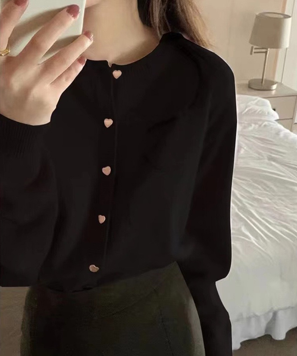 大人かわいい服 ハートボタンニットカーディガン レディース 大人かわいい