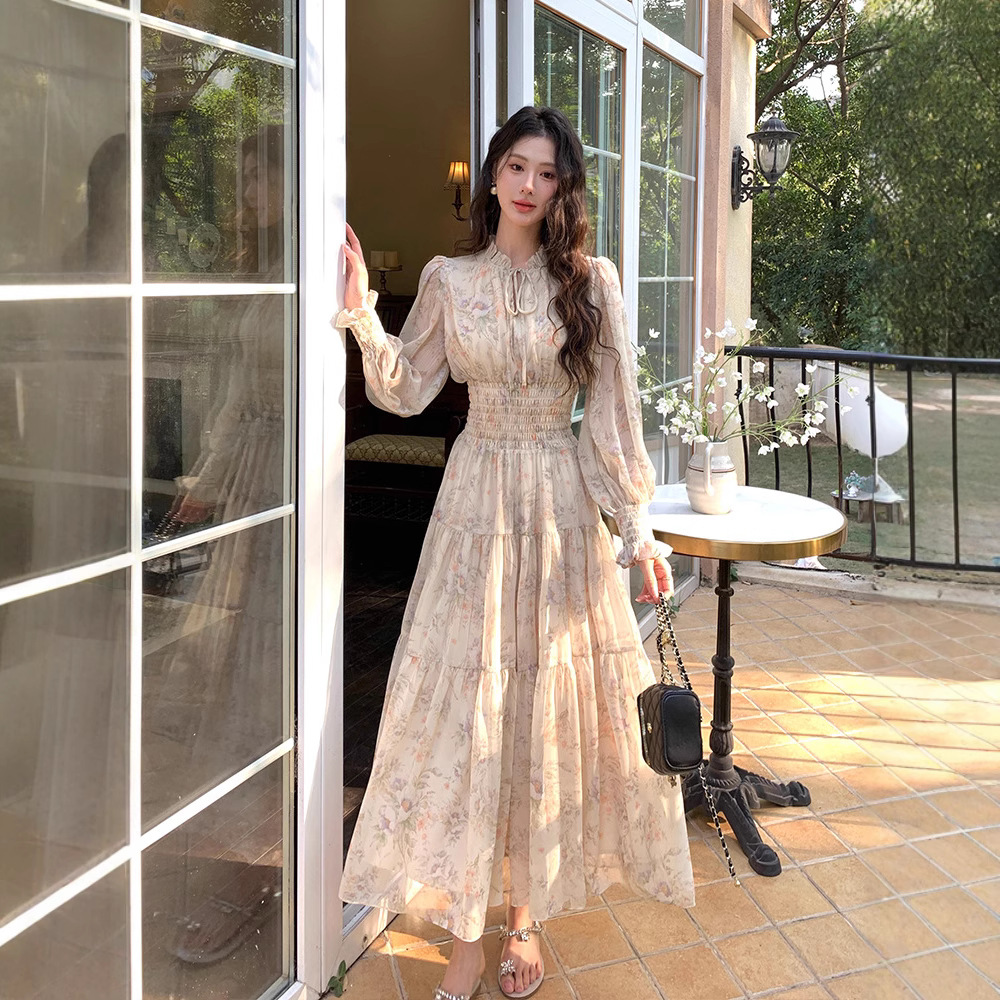 大人かわいい服 花柄シャーリングウエストロング丈ワンピース