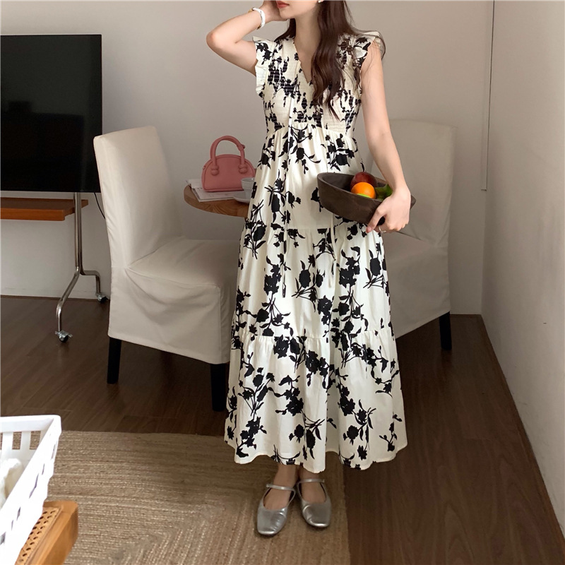 大人かわいい服 花柄フレンチスリーブロング丈ワンピース