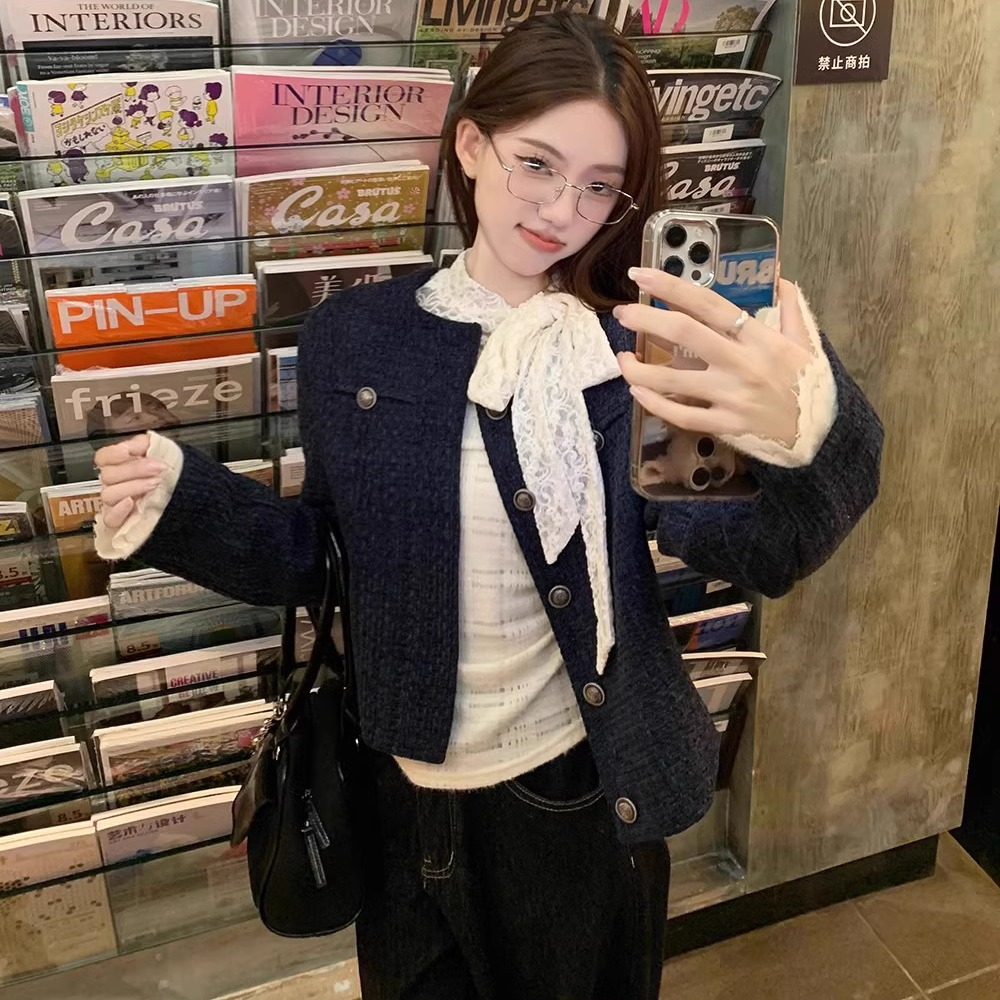 大人かわいい服 レース襟リボン付きニットトップス