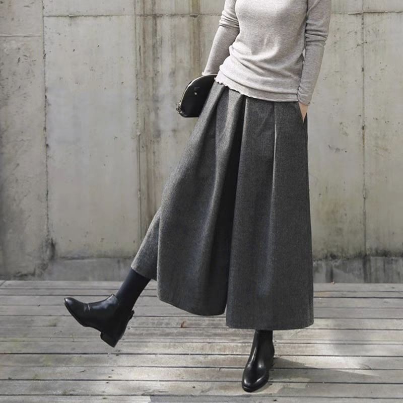 大人かわいい服 ウール調タックフレアロングスカート