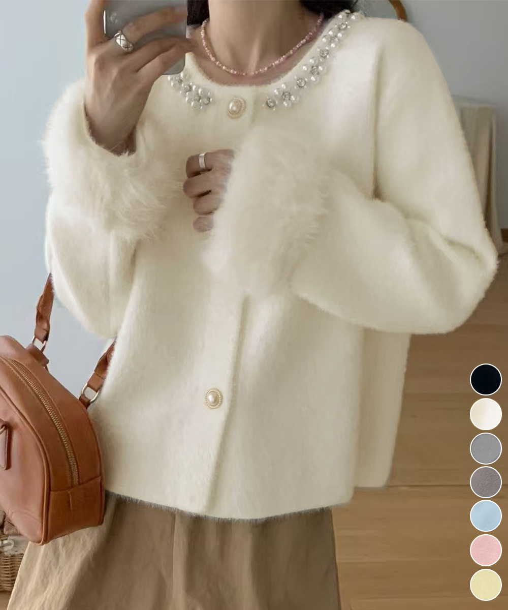 大人かわいい服 パール付きふわふわモヘア風ニットカーディガン