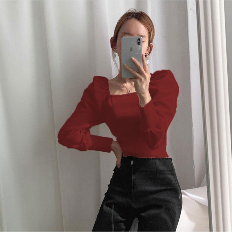 大人かわいい服 ボリュームパフスリーブスクエアネックニット