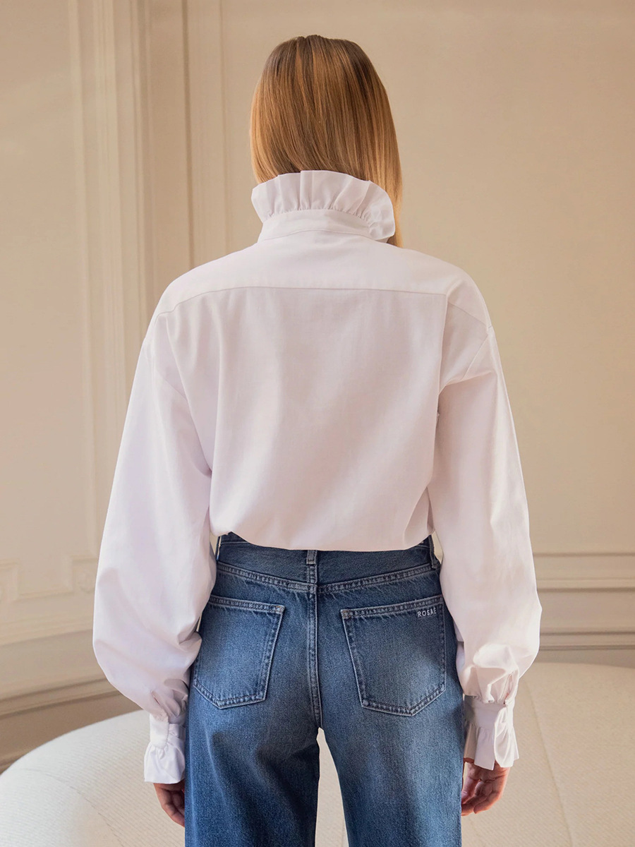 大人かわいい服 シンプルフリルハイネック長袖ブラウス