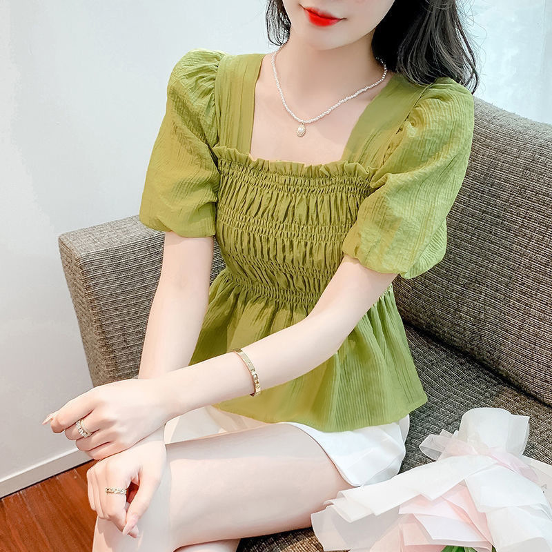 大人かわいい服 ふんわり袖シャーリングペプラムブラウス