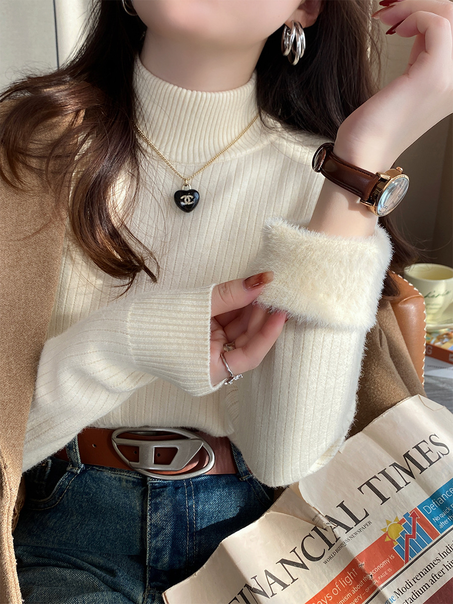 大人かわいい服 裏起毛リブ編みハイネックニットトップス