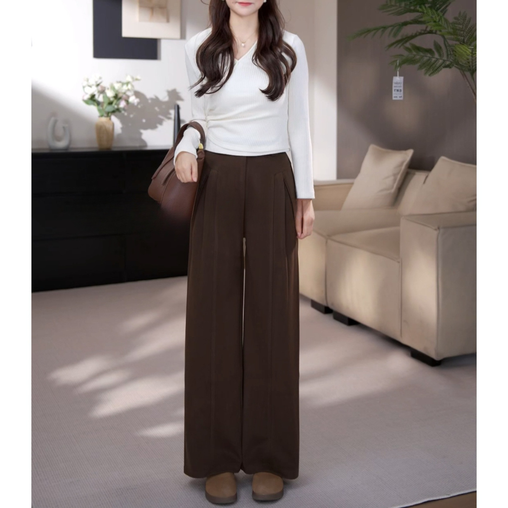 大人かわいい服 タックデザインゆったりワイドパンツ