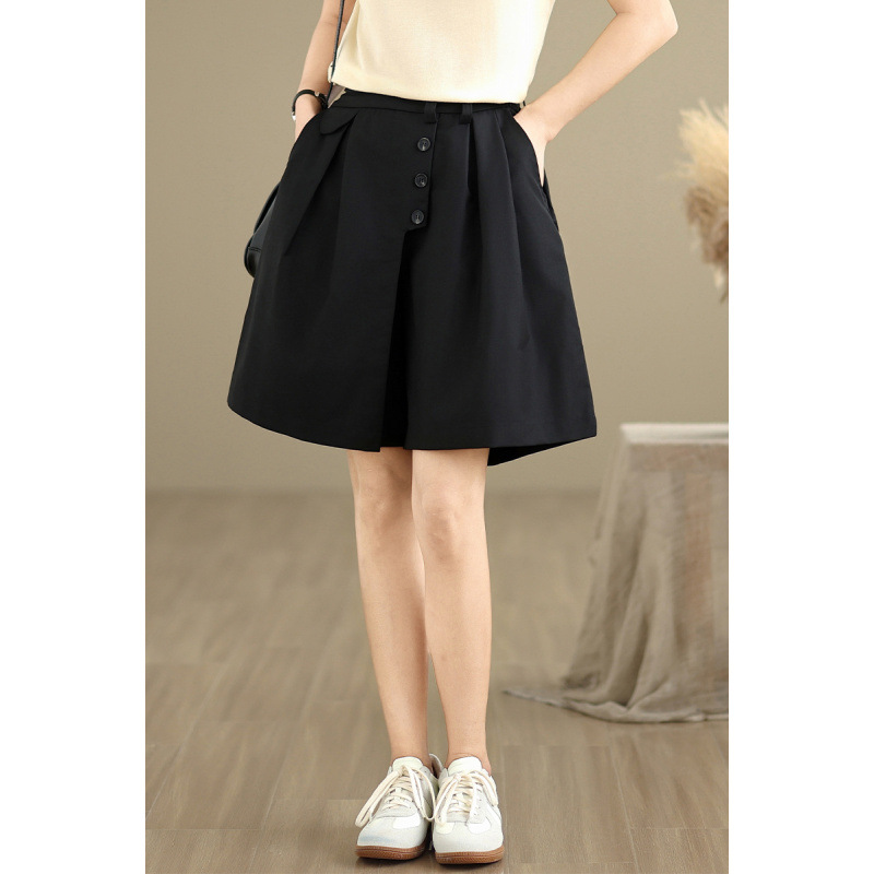大人かわいい服 フロントボタン プリーツキュロット