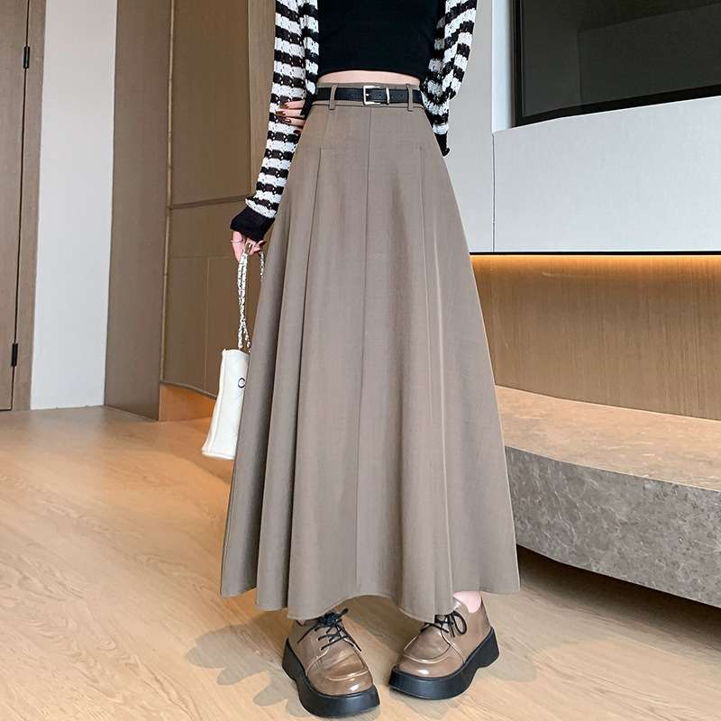 大人かわいい服 フレアロングスカート 上品プリーツ