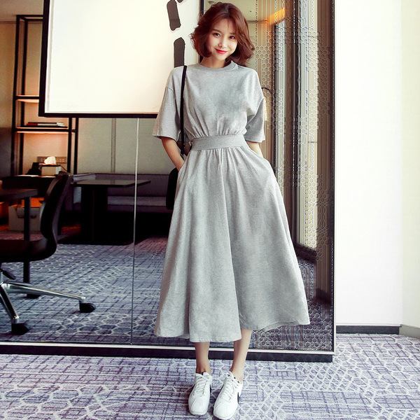 大人かわいい服 シンプル優美ギャザーワンピース