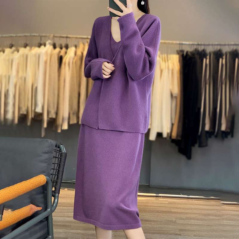 大人かわいい服 シンプル上品ニットセットアップ
