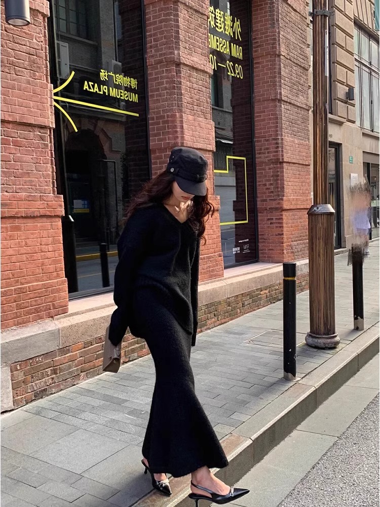 大人かわいい服 ふんわりニット素材の上下セット