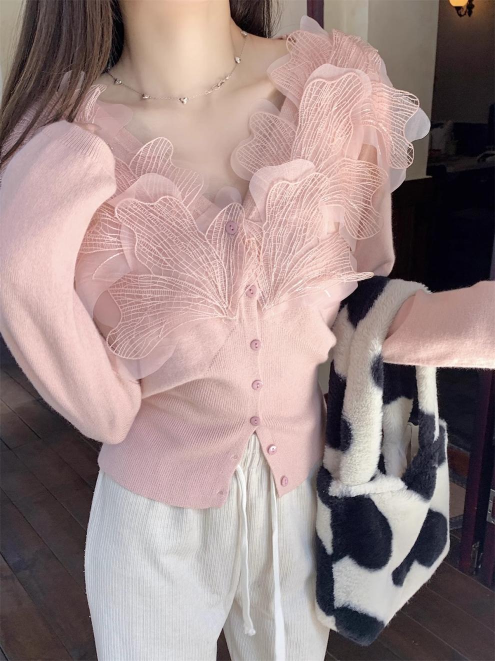 大人かわいい服 立体刺繍フリルデザインカーディガン