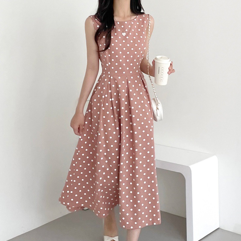 大人かわいい服 ドット柄ノースリーブフレアワンピース
