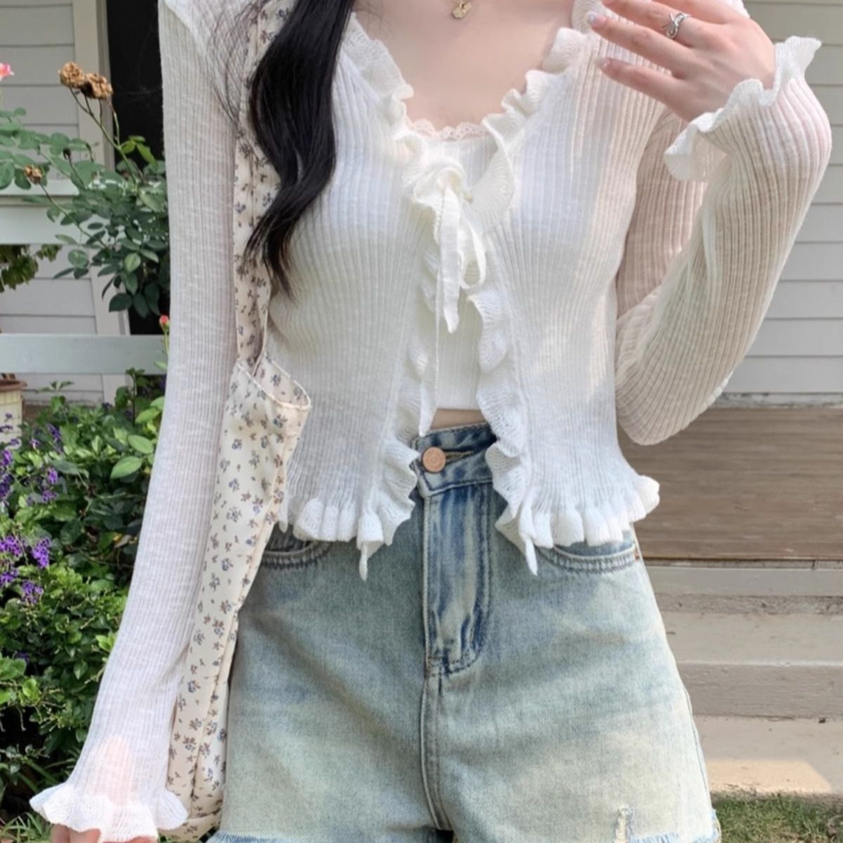 https://fulmo-img-server.com/girlishia/7fedf43b-8fd6-4a7a-b427-63b0f3e3c0e7.jpg