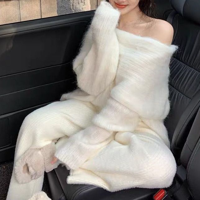 大人かわいい服 ふわもこオフショルダーニットワンピース