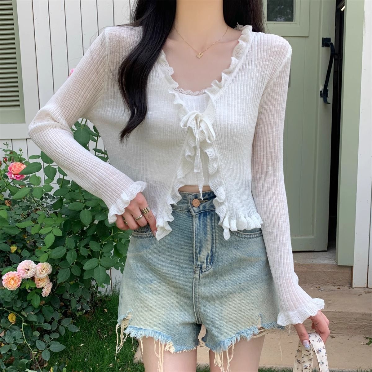 https://fulmo-img-server.com/girlishia/87b13a8b-ea4c-4f22-9cb1-198d17d0e824.jpg