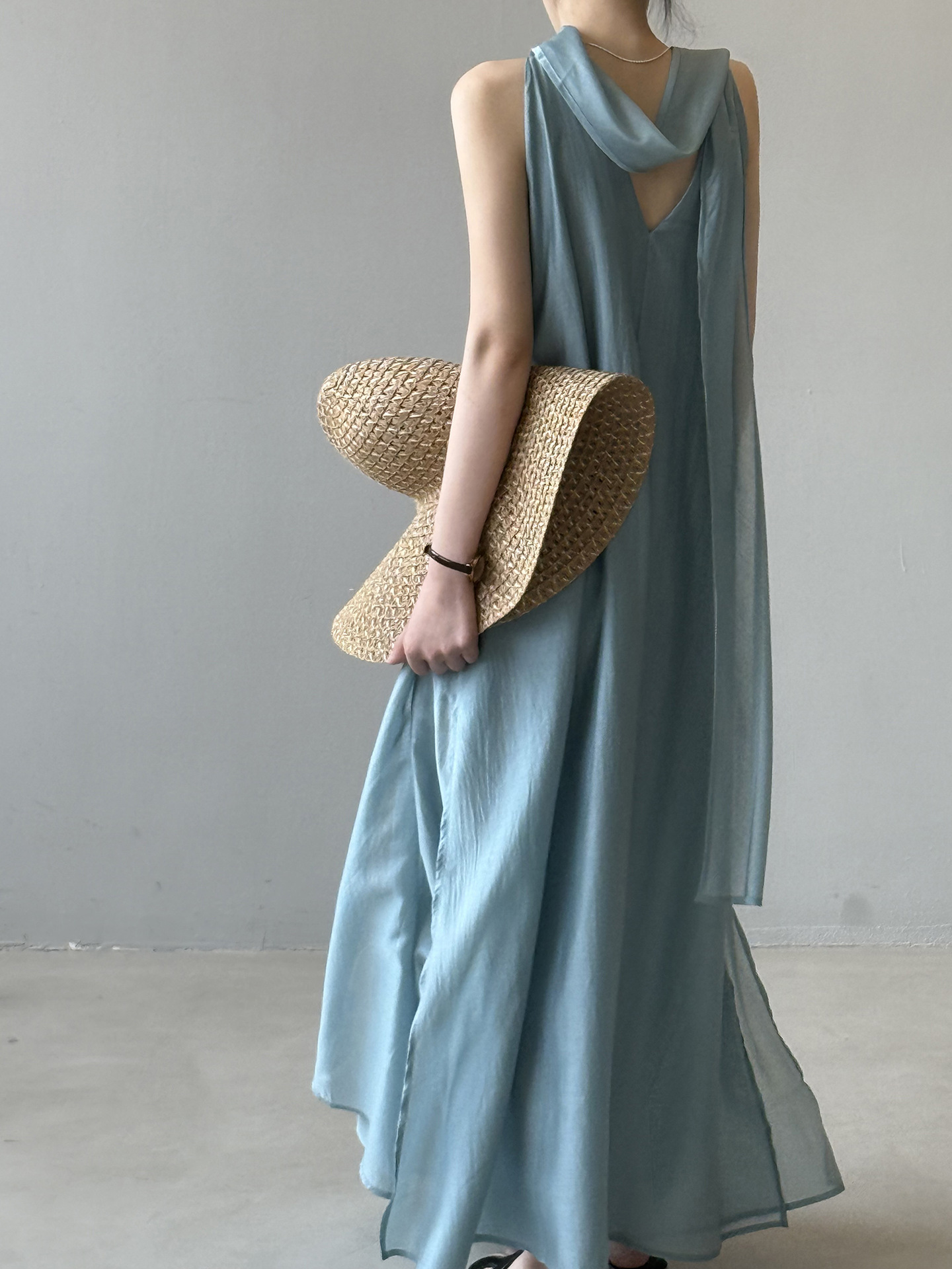 大人かわいい服 風薫る優雅なリボンマキシワンピース