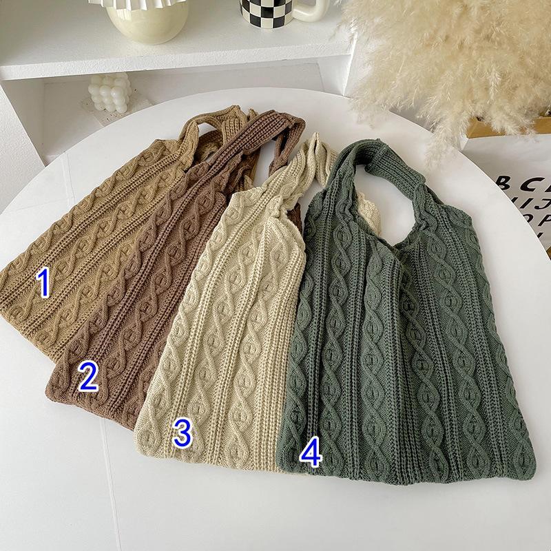 大人かわいい服 大人かわいいケーブル編みニットバッグ